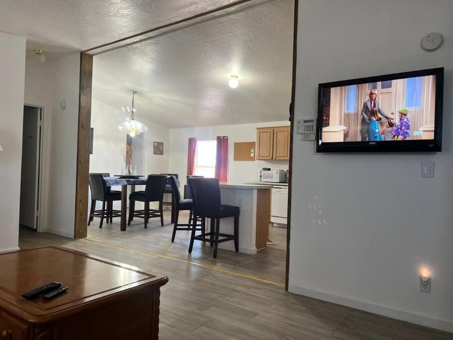 Death Valley/Prairiefire 3Bd/2Ba Home W/ Kitchen Pahrump Zewnętrze zdjęcie